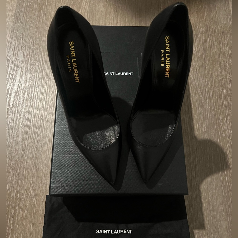 Saint Laurent Black Pointed Toe Heels